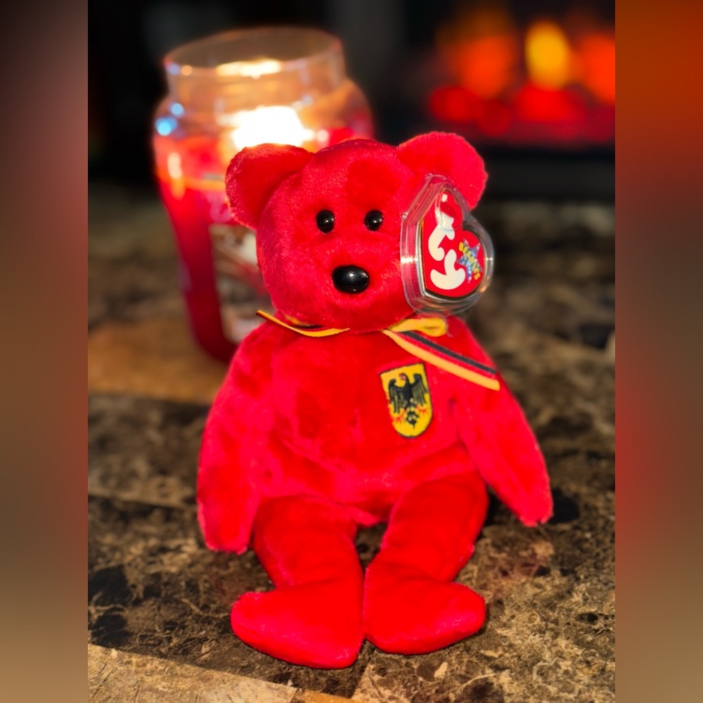 🇩🇪 TY Beanie Baby Graf von Rot Germany Flag Bear